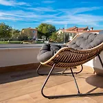Vila Elite 1 *