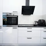 Vila Elite 1 *